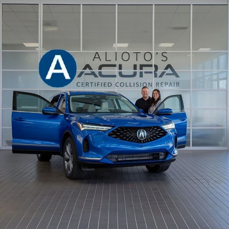 Acura-car-with-customers-at-Aliotos-Auto-Auto-Body
