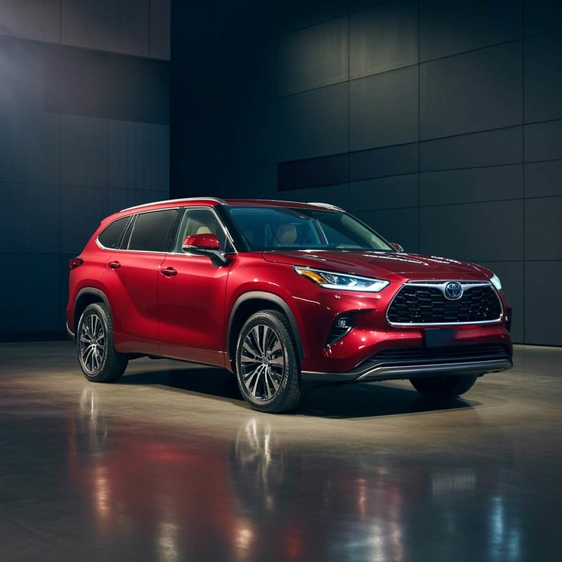 Red-toyota-suv-after-Toyota-Certified-Collision-Repair-Aliotos-Collision-Center